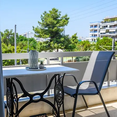 Daire H Experience - Funky 1bd In Vibrant Nea Smirni